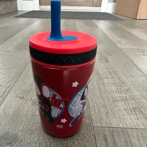 Zak! Spider Spill Proof Stainless Steel Water Bottle - Picture 2 of 3